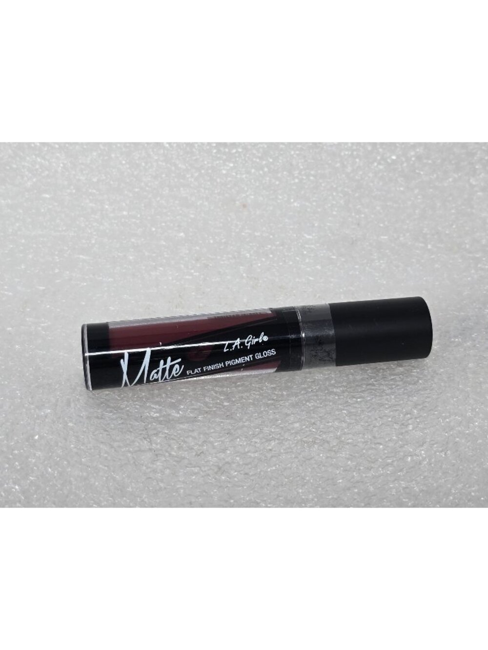 L.A. Girl Matte Flat Finish Pigment Gloss Secret Shade 5g Long-Wearing Lip Color